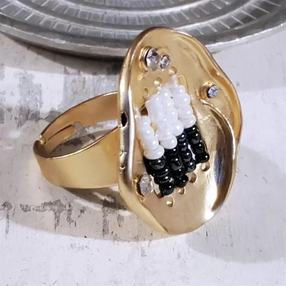 Crystals and Glass Beads Baroque Gold Plated Adjustable Statement Cocktail Ring - Picture 7 of 13